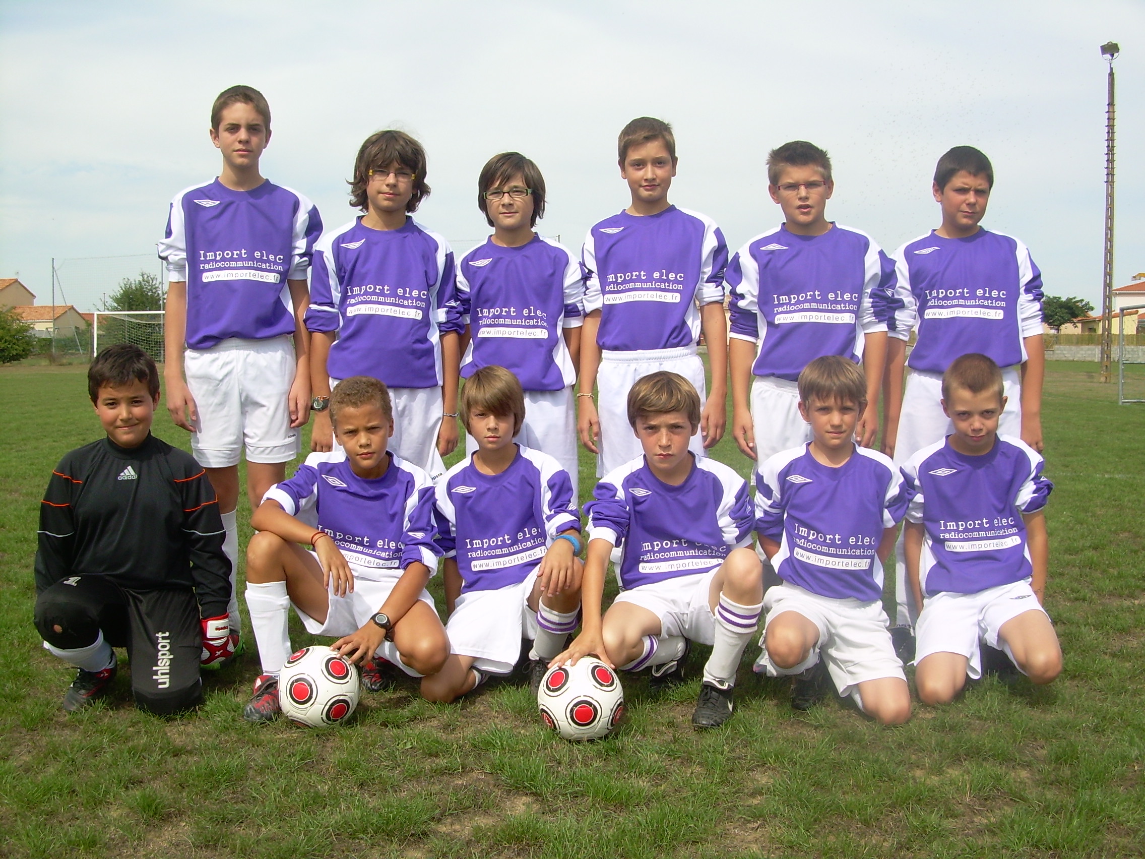 Import Elec sponsorise l'�quipe de foot de la S�guini�re !